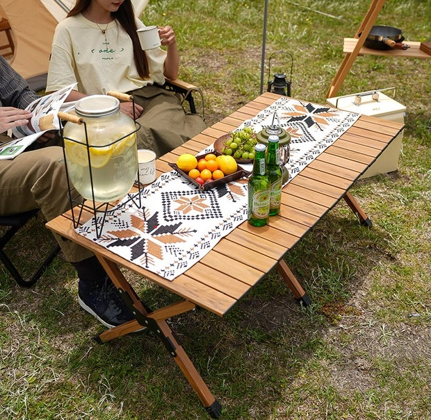 Características esenciales para tu mesa de camping ideal