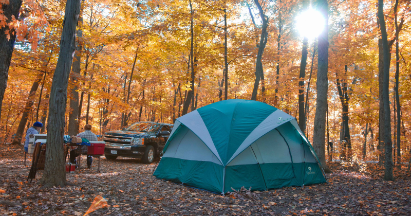 ¿Por qué la tienda de campaña glamping es más adecuada para acampar en coche?