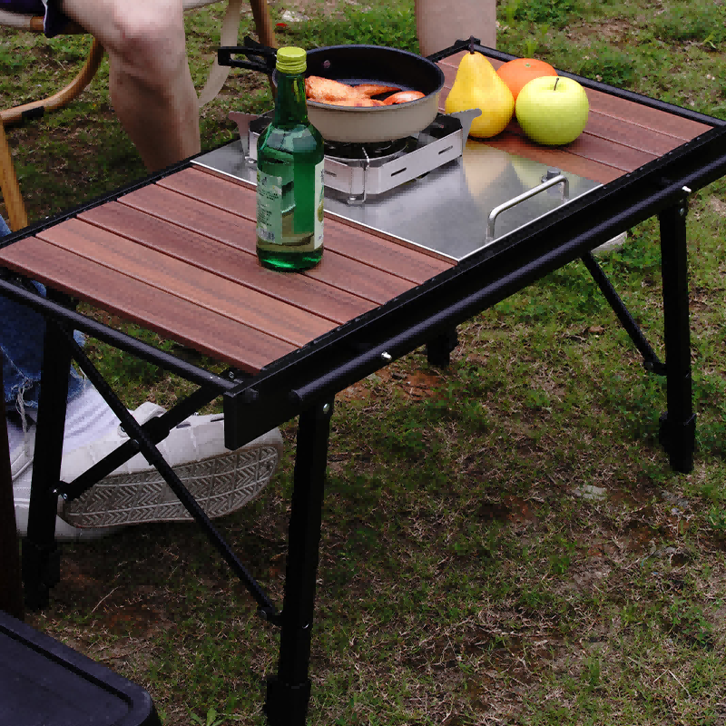 Explorando varios estilos de mesas de camping plegables para un diseño personalizado