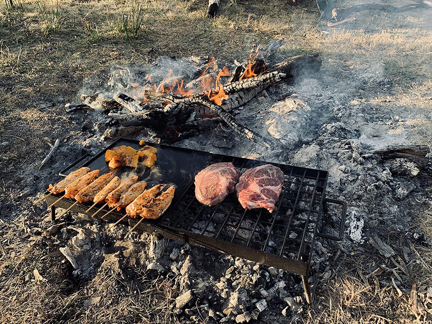 Parrilla de carbón plegable portátil para exteriores