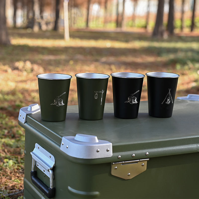 Vaso de agua para acampar al aire libre de acero inoxidable 304 - Juego de cuatro piezas