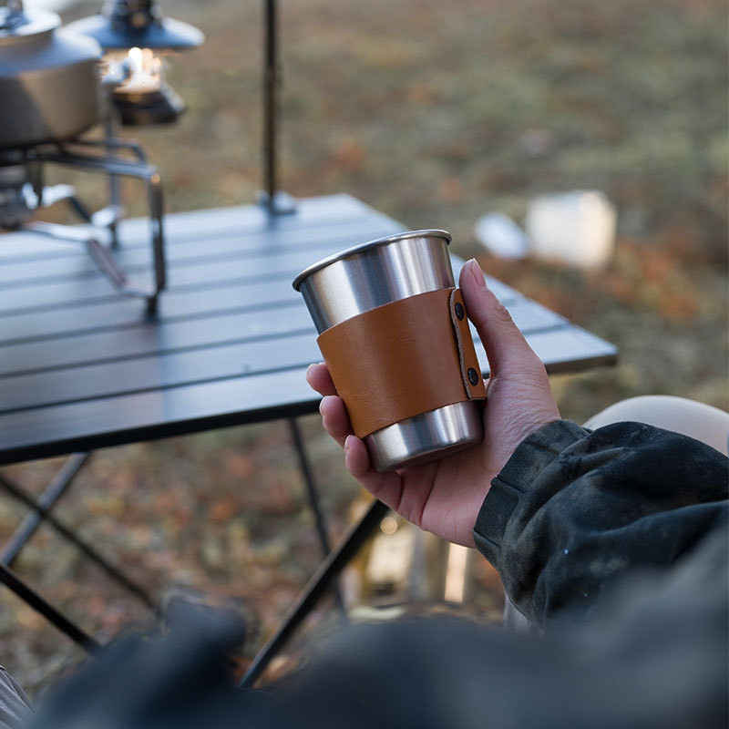 Vaso de agua para acampar al aire libre de acero inoxidable 304 - Juego de cuatro piezas