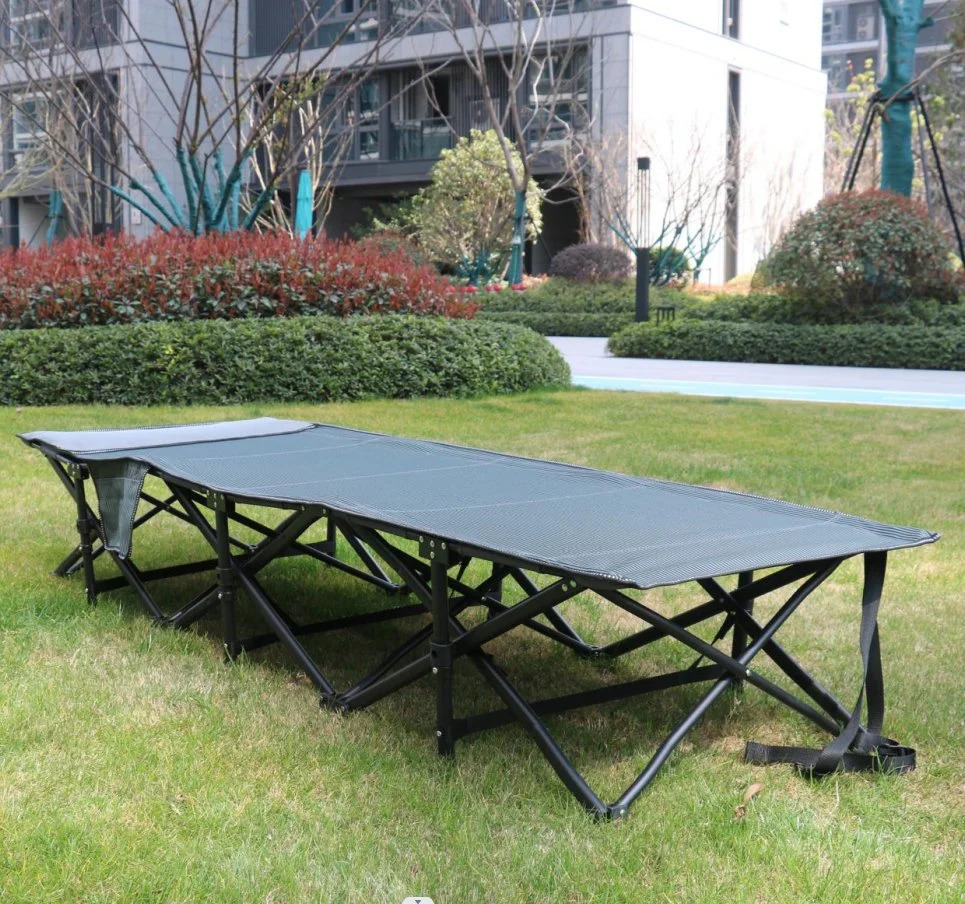 Cama plegable para ocio al aire libre y relax en la oficina interior