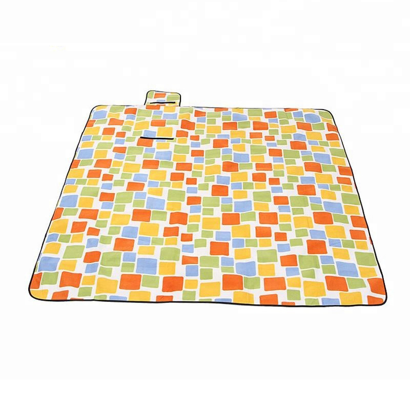 Esterilla de aluminio impermeable para picnic y acampada al aire libre