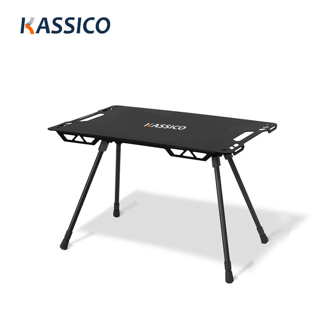 Mesa de camping táctica de aleación de aluminio con diseño personalizado: plegable, portátil y ligera