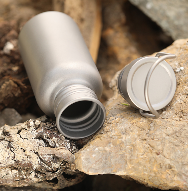 Botella de agua para acampar, portátil, para exteriores, con bolsa para botellas, botella deportiva ultraligera