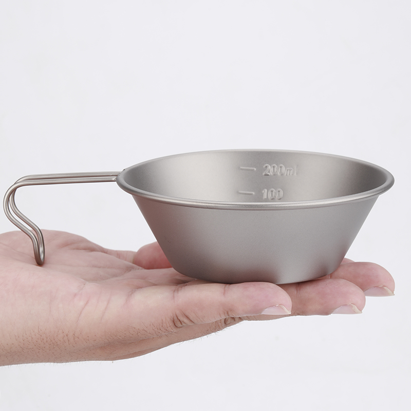 Juego de vajilla para exteriores de 300 ml y 450 ml.