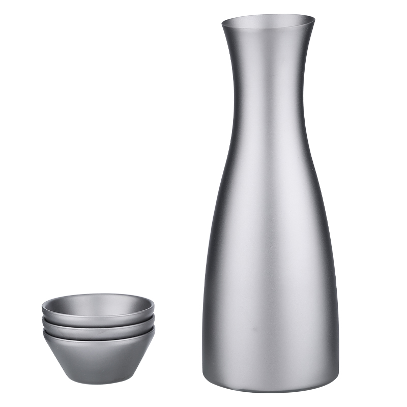Botella de sake japonés de titanio de 450 ml/94.5 g