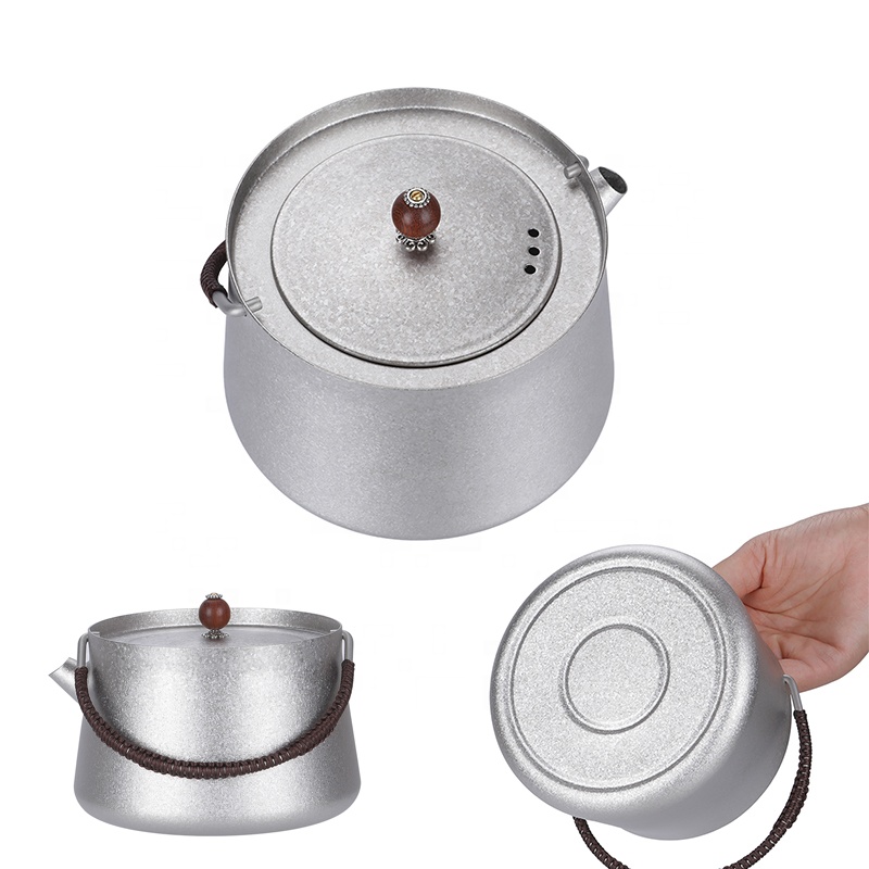 Tetera de titanio de 800 ml con asa plegable y filtro para acampar al aire libre