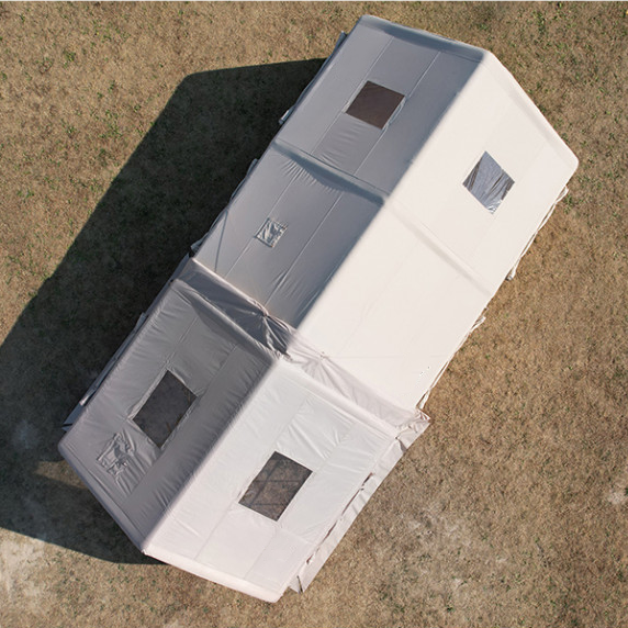 Tienda de campaña hinchable para glamping con 3 o 4 habitaciones