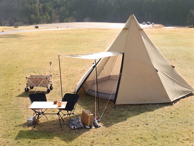 Tiendas de campaña tipo tipi piramidales para acampar al aire libre con refugio